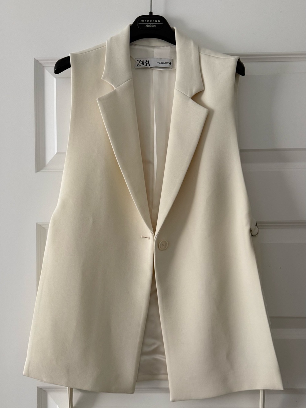 Zara Cream Sleeveless Tailored Blazer Vest with Notch Lapel